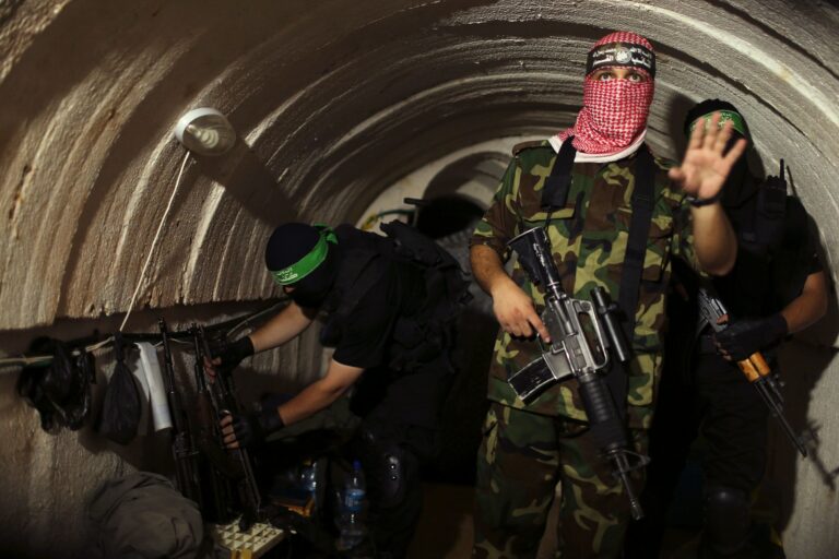 Hamas tunnels for war